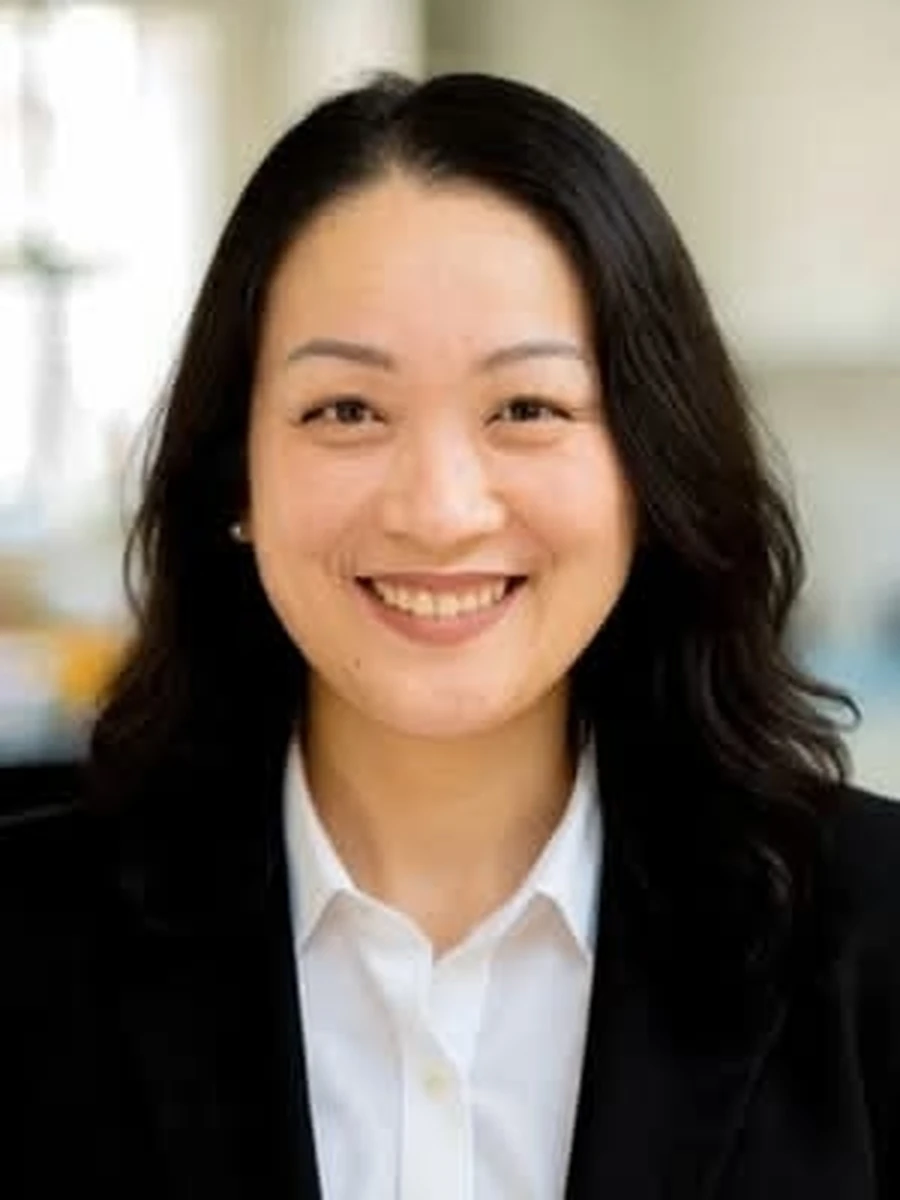 Thu Nguyen, Founder of fin2.0 — Financial Concierge